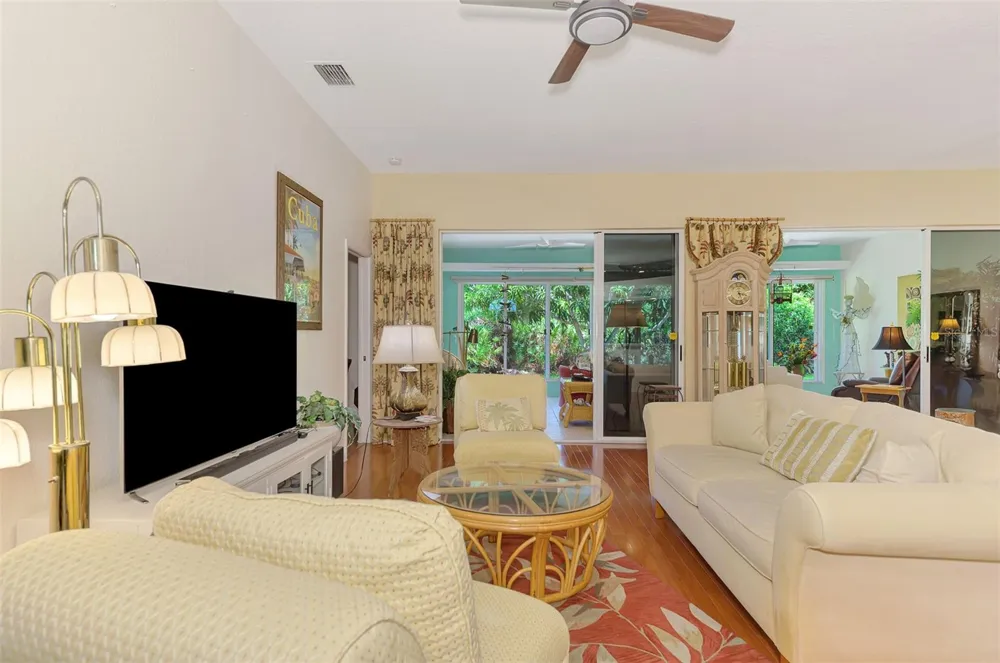 8252 PARKSIDE DRIVE Englewood, FL 34224