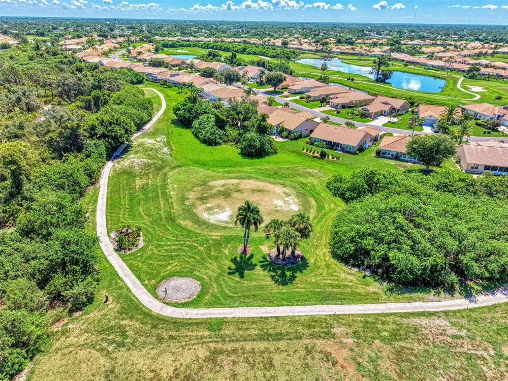 8252 PARKSIDE DRIVE Englewood, FL 34224