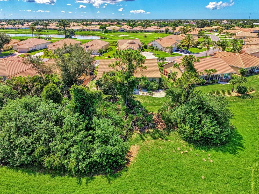 8252 PARKSIDE DRIVE Englewood, FL 34224