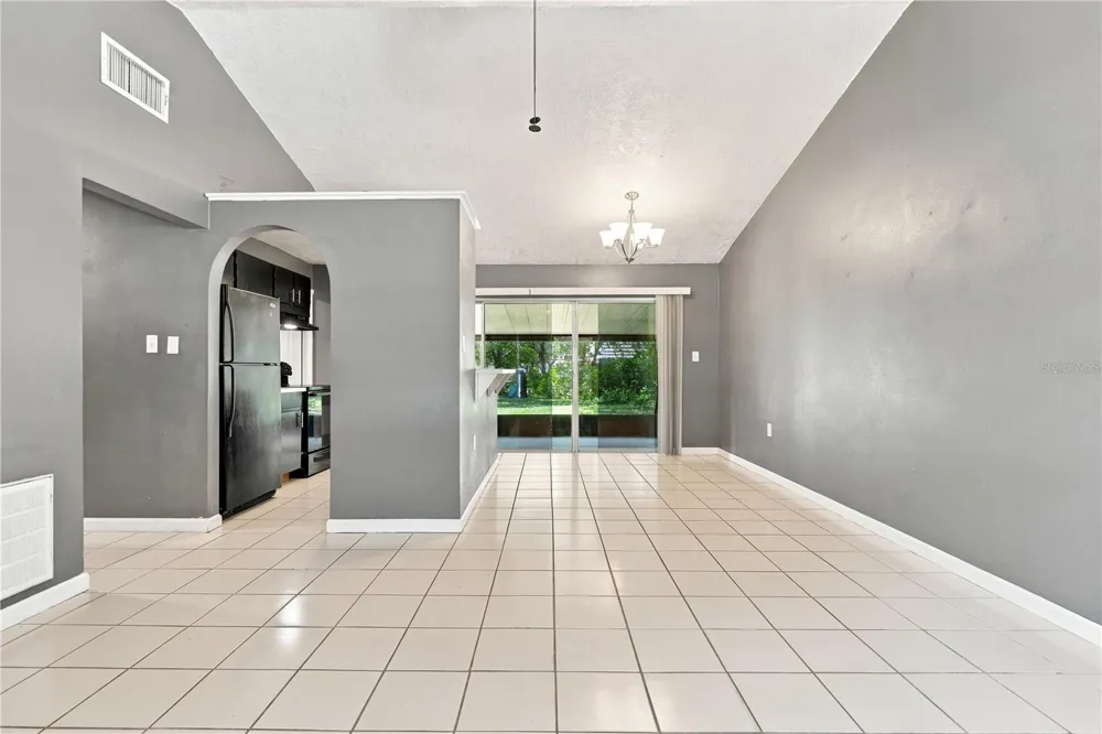 336 RIVIERA DRIVE Debary, FL 32713