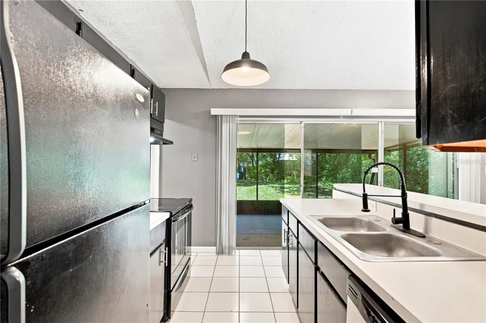 336 RIVIERA DRIVE Debary, FL 32713