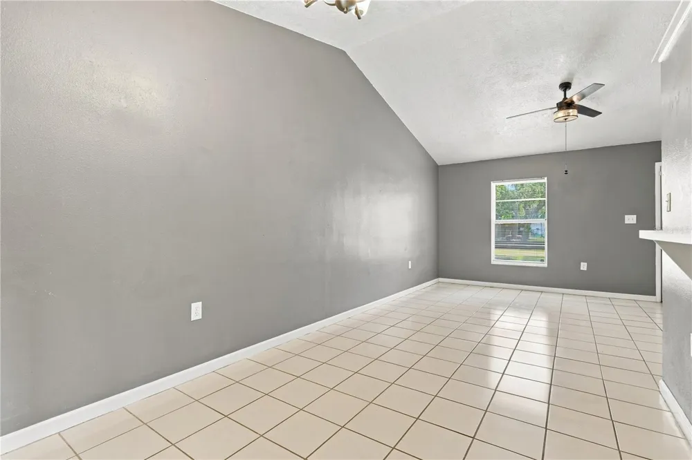 336 RIVIERA DRIVE Debary, FL 32713