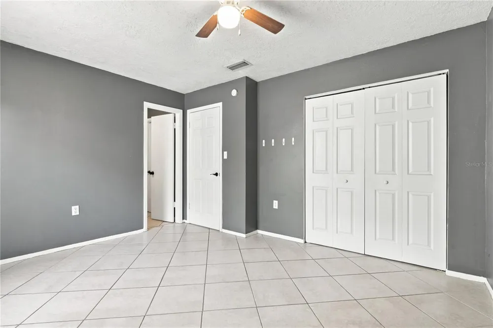 336 RIVIERA DRIVE Debary, FL 32713