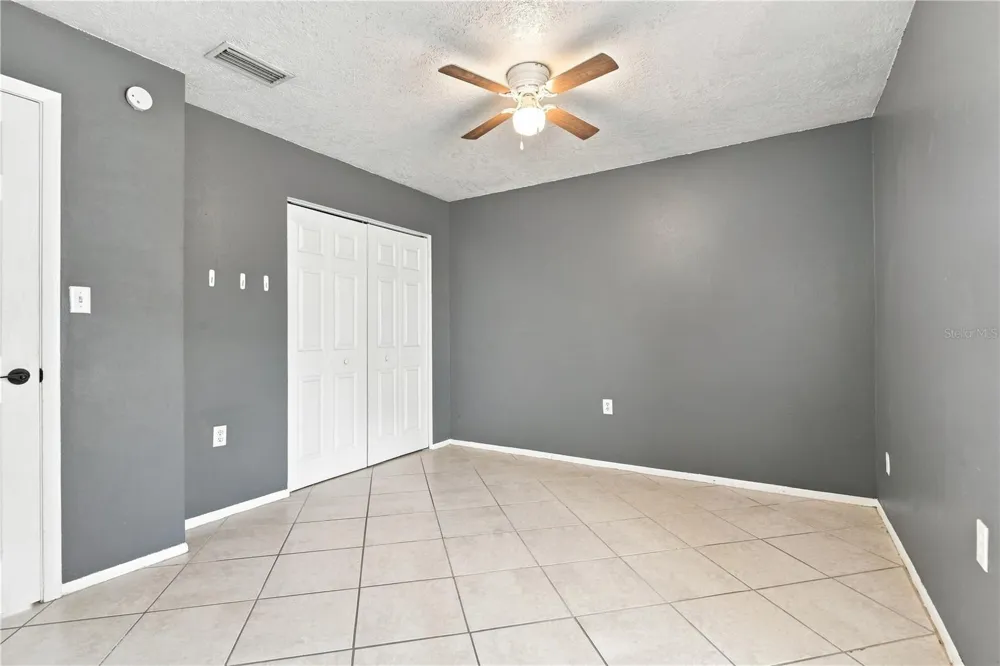 336 RIVIERA DRIVE Debary, FL 32713