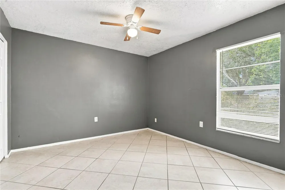 336 RIVIERA DRIVE Debary, FL 32713