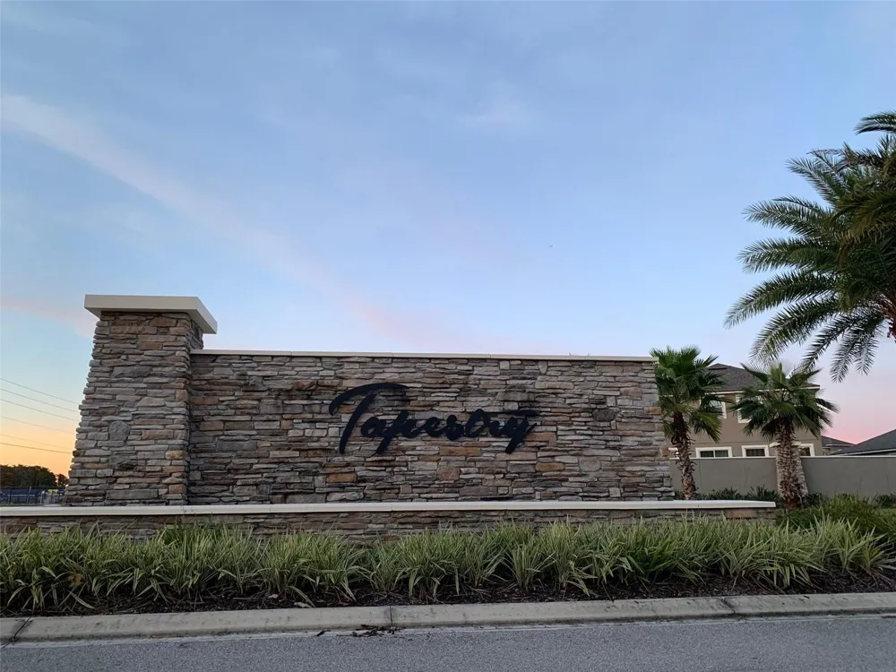 2860 CHANTILLY AVENUE Kissimmee, FL 34741