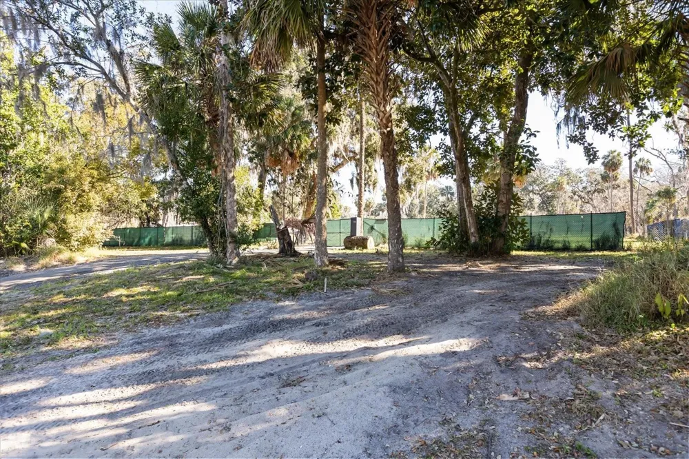 WALKER ROAD Apopka, FL 32703