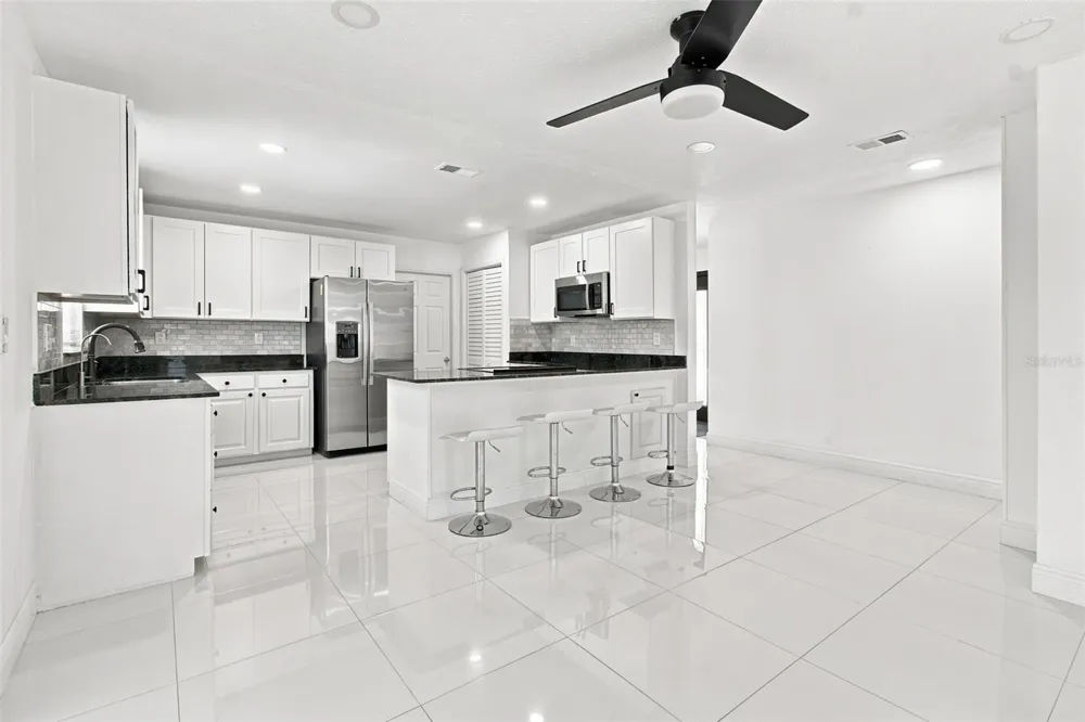 210 LAKE HOBBS ROAD Lutz, FL 33548