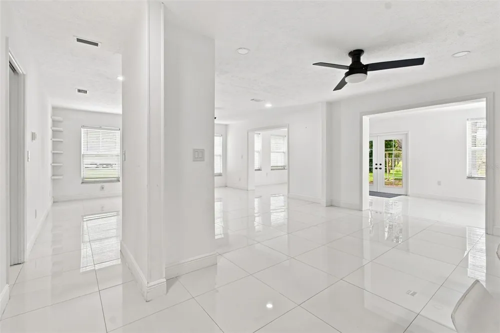 210 LAKE HOBBS ROAD Lutz, FL 33548