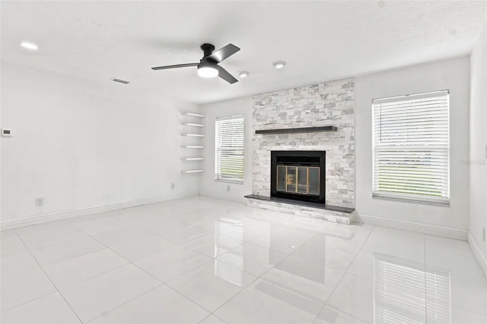 210 LAKE HOBBS ROAD Lutz, FL 33548