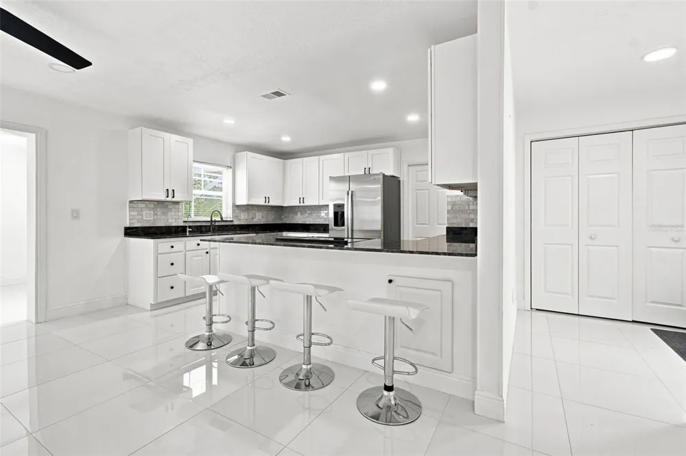 210 LAKE HOBBS ROAD Lutz, FL 33548