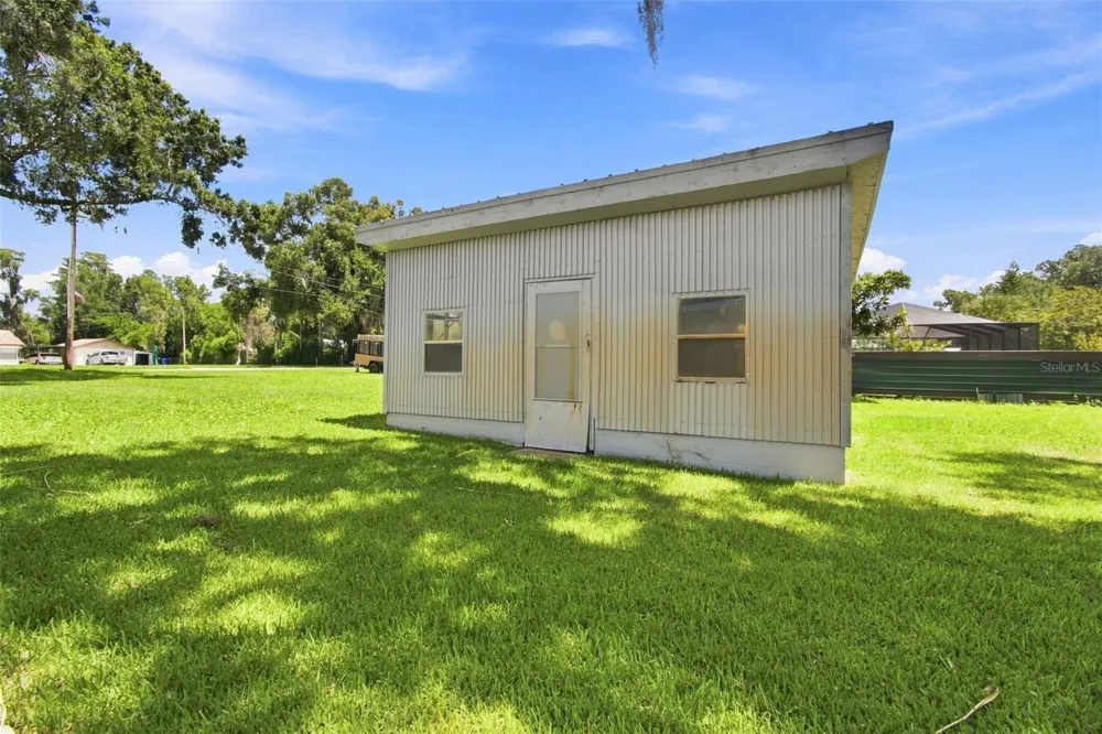 210 LAKE HOBBS ROAD Lutz, FL 33548