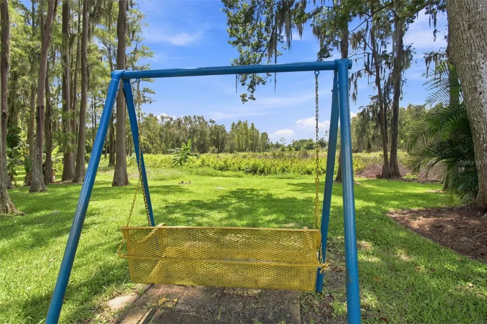210 LAKE HOBBS ROAD Lutz, FL 33548