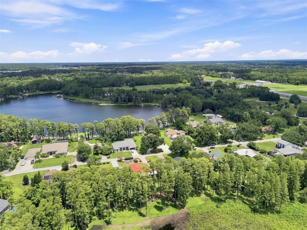 210 LAKE HOBBS ROAD Lutz, FL 33548