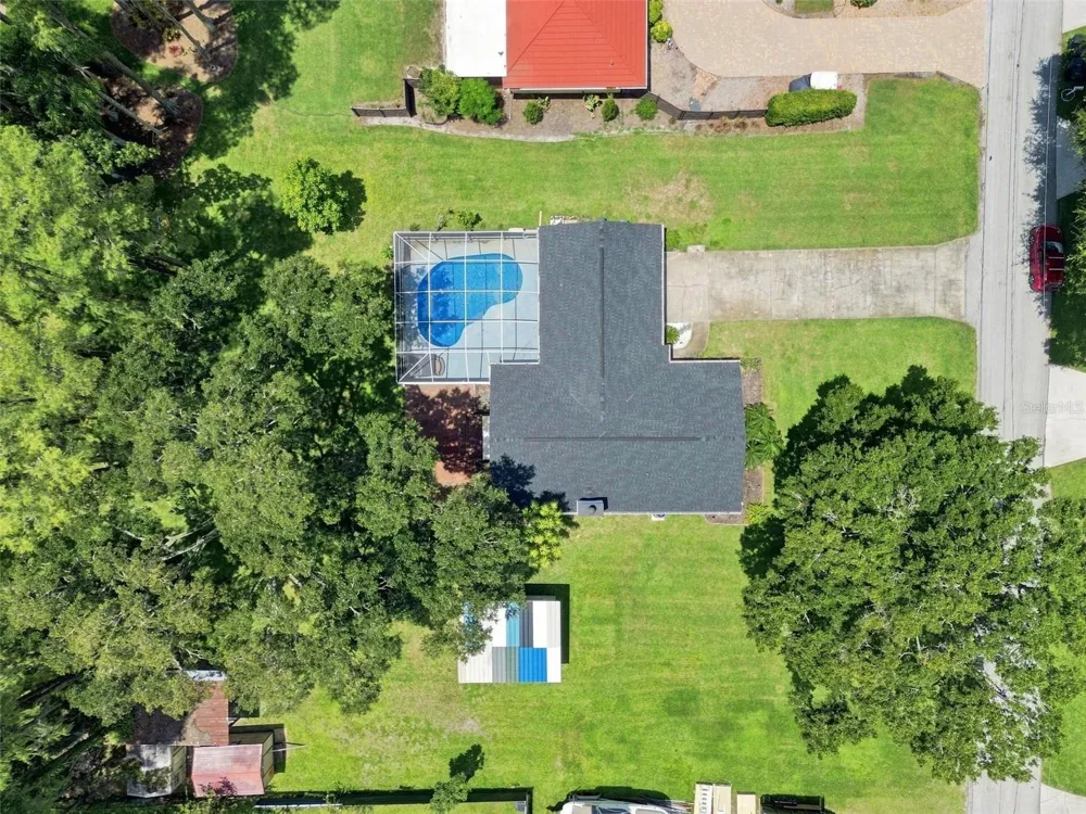 210 LAKE HOBBS ROAD Lutz, FL 33548