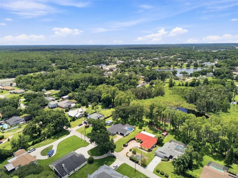 210 LAKE HOBBS ROAD Lutz, FL 33548