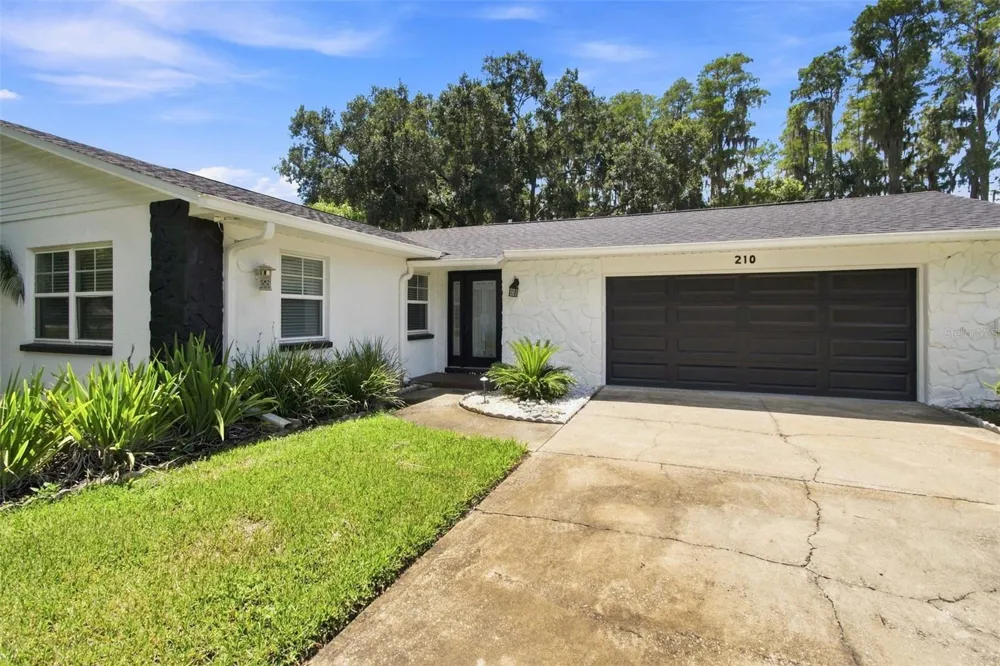 210 LAKE HOBBS ROAD Lutz, FL 33548