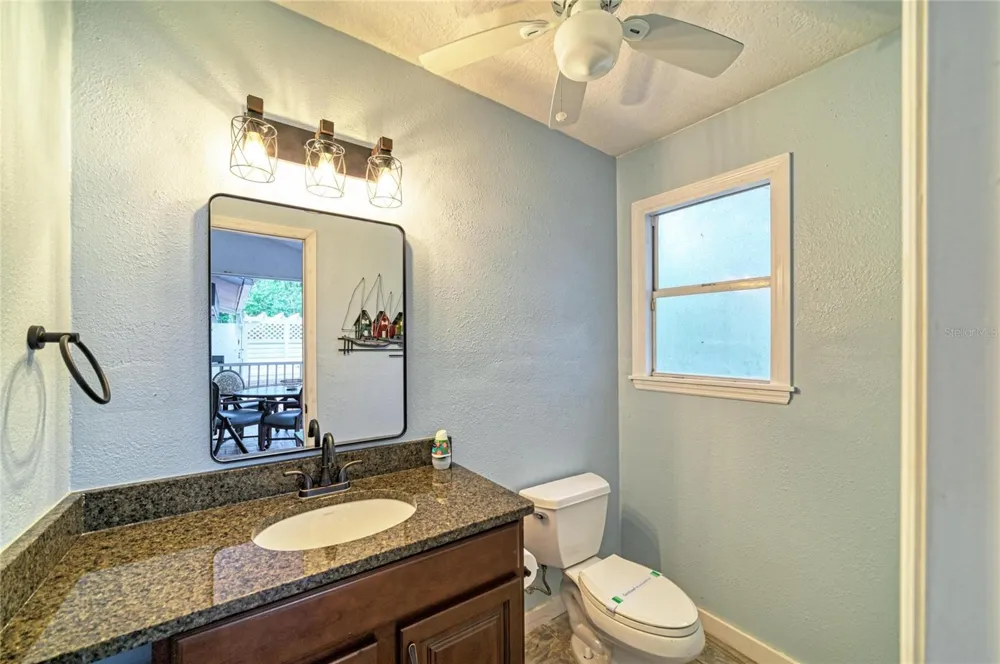 6519 28TH AVENUE E Bradenton, FL 34208