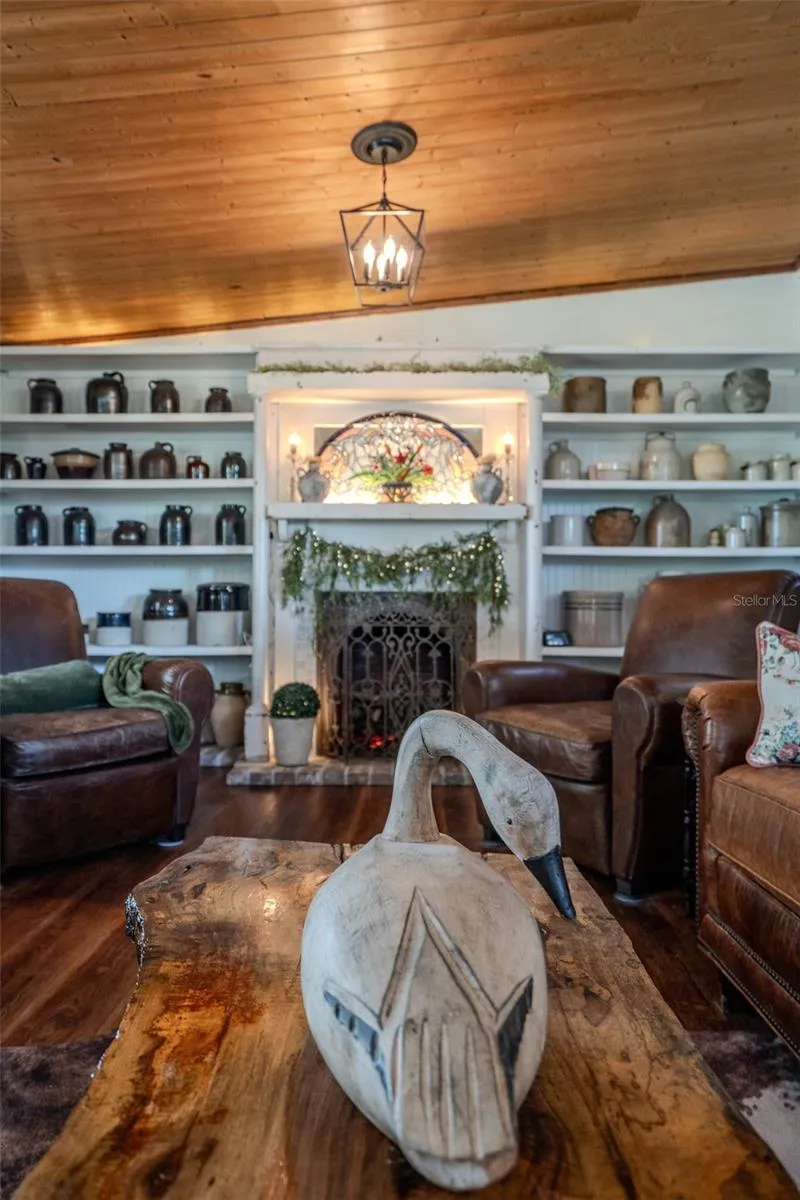 2242 CR 543 Sumterville, FL 33585