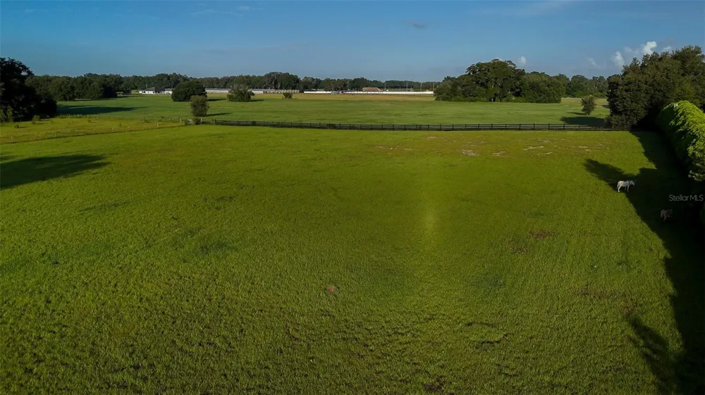 2242 CR 543 Sumterville, FL 33585