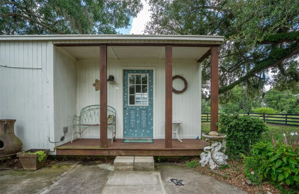 2242 CR 543 Sumterville, FL 33585