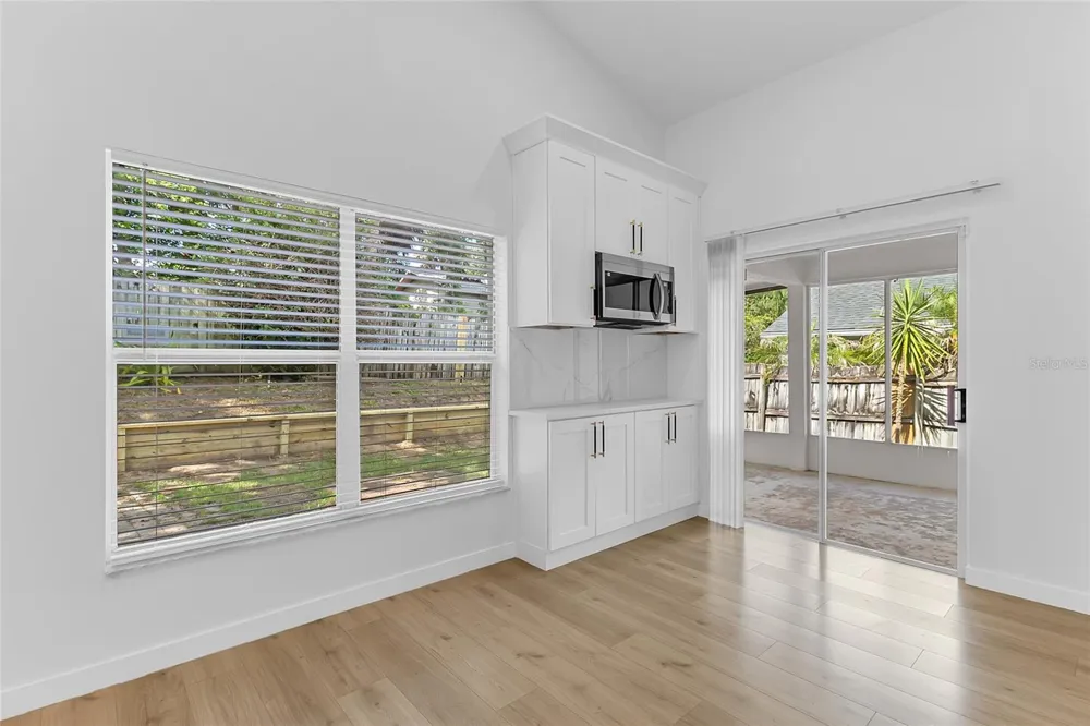 309 BAY STREET Apopka, FL 32712
