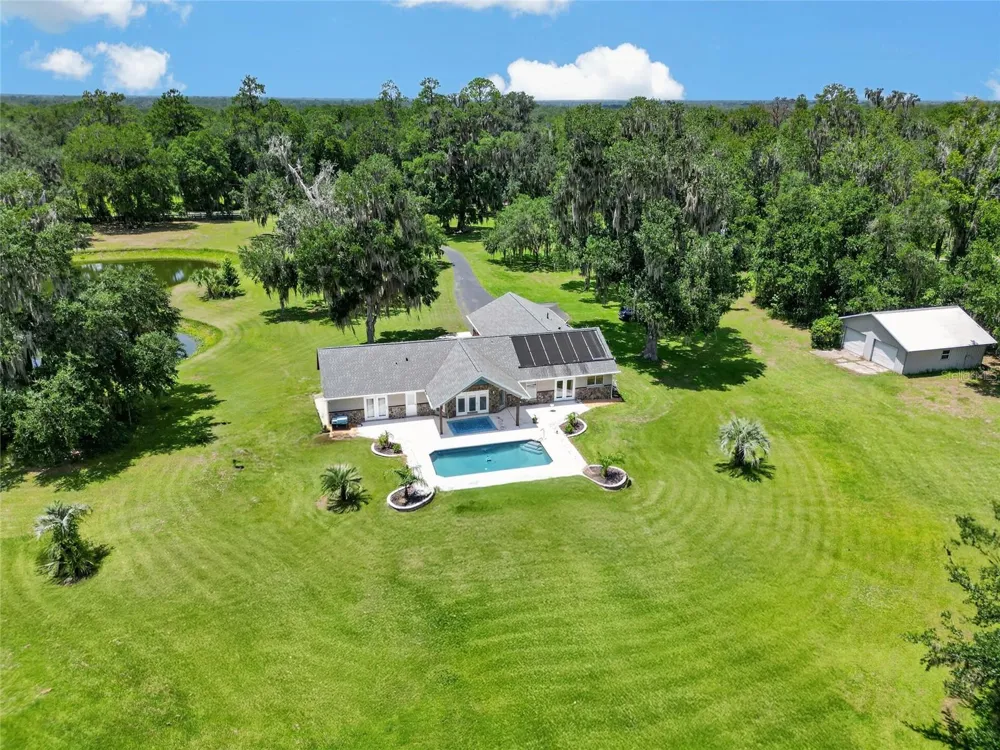 19785 NW 123RD COURT Micanopy, FL 32667