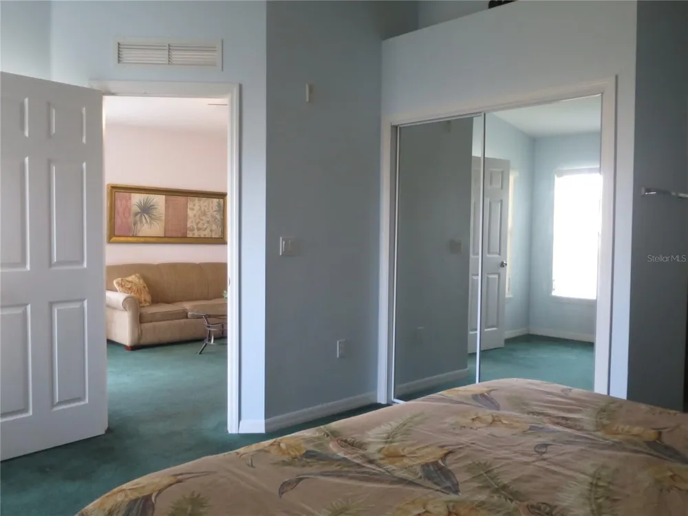 2806 CLUB CORTILE CIRCLE #B Kissimmee, FL 34746