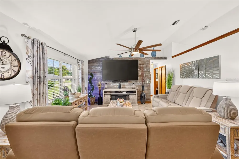 11631 SE 84TH AVENUE Belleview, FL 34420
