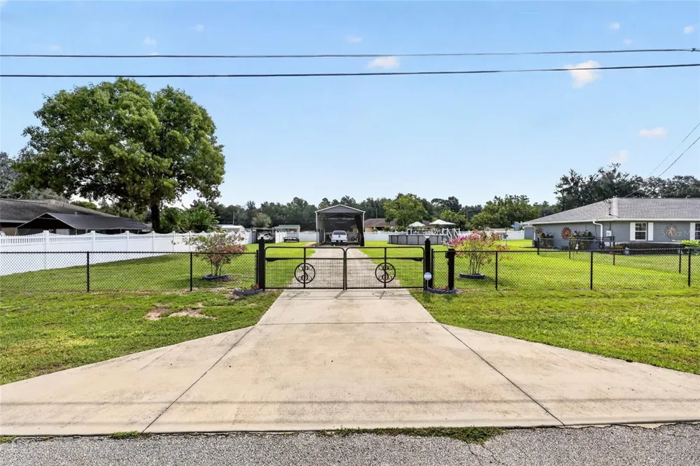 11631 SE 84TH AVENUE Belleview, FL 34420