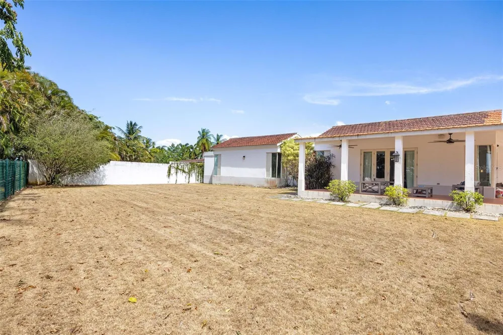 134 CAMINO DE LA CANA Dorado, PR 00646