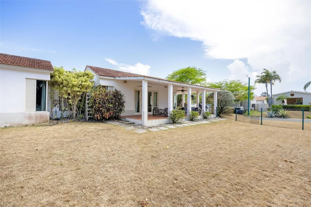 134 CAMINO DE LA CANA Dorado, PR 00646