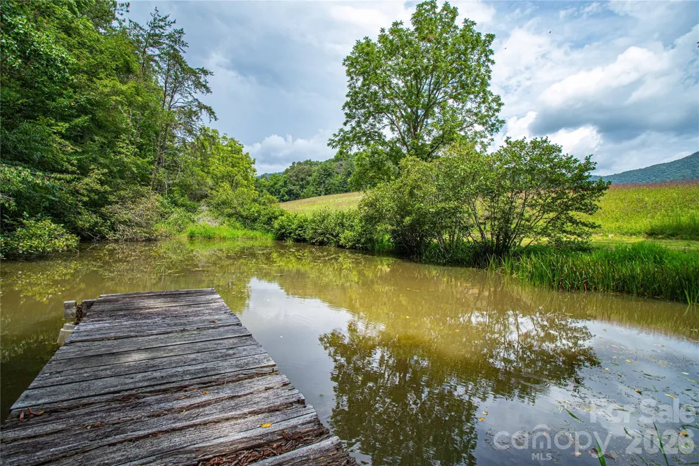132 Hurd Road Canton, NC 28716