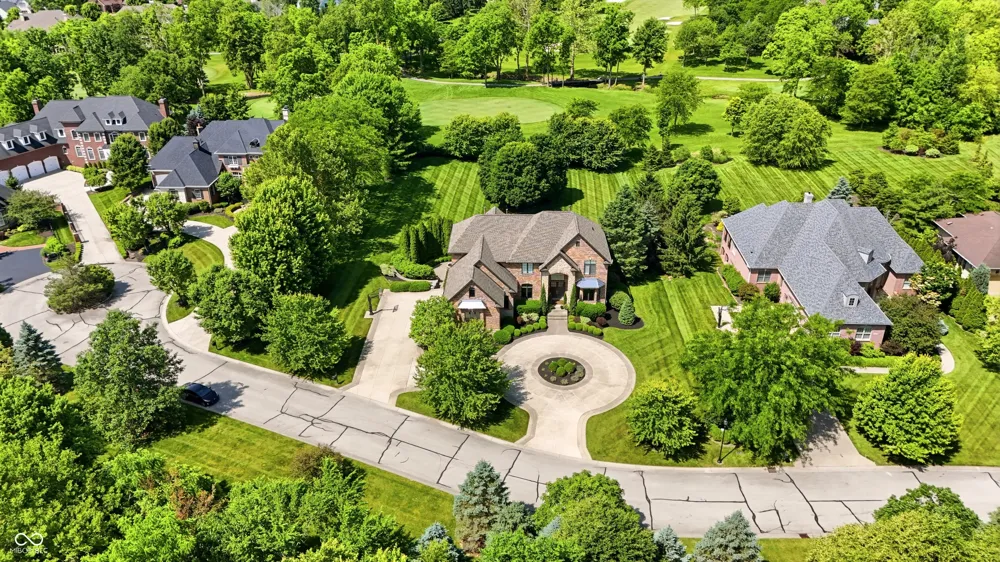 16032 Colleton Court Carmel, IN 46033