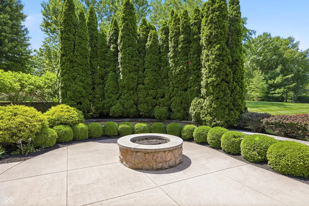 16032 Colleton Court Carmel, IN 46033