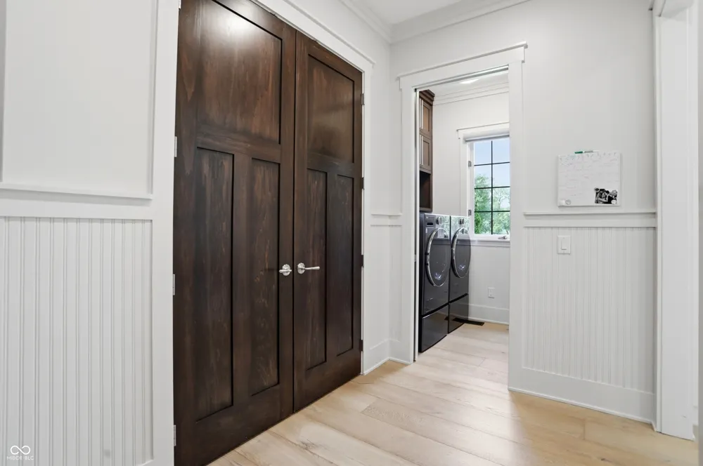 16032 Colleton Court Carmel, IN 46033