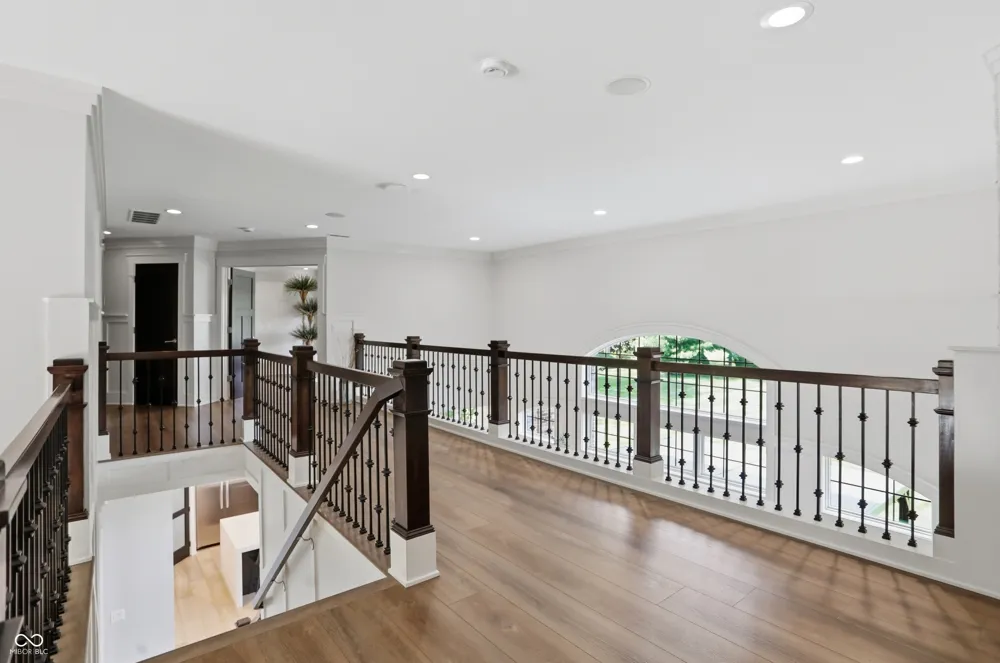 16032 Colleton Court Carmel, IN 46033