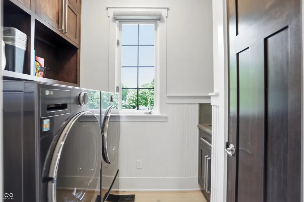 16032 Colleton Court Carmel, IN 46033