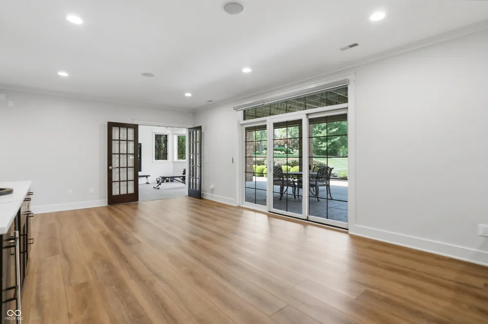 16032 Colleton Court Carmel, IN 46033