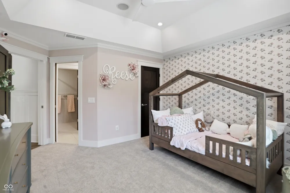 16032 Colleton Court Carmel, IN 46033