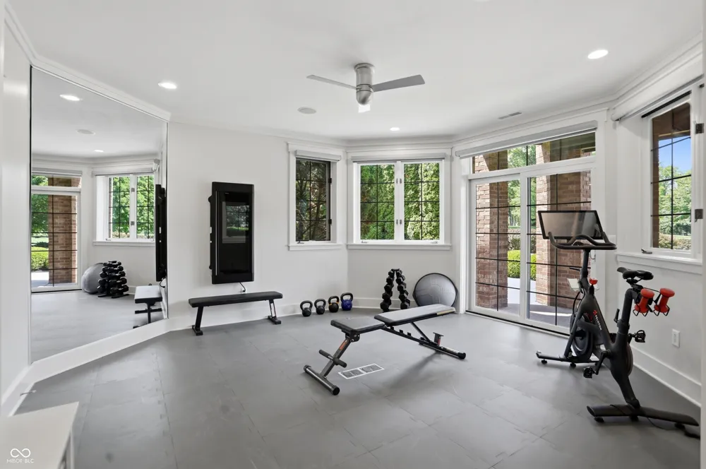 16032 Colleton Court Carmel, IN 46033