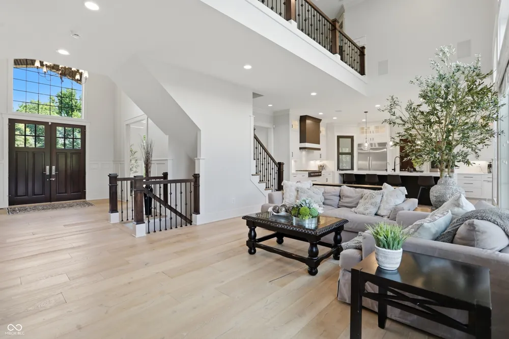 16032 Colleton Court Carmel, IN 46033