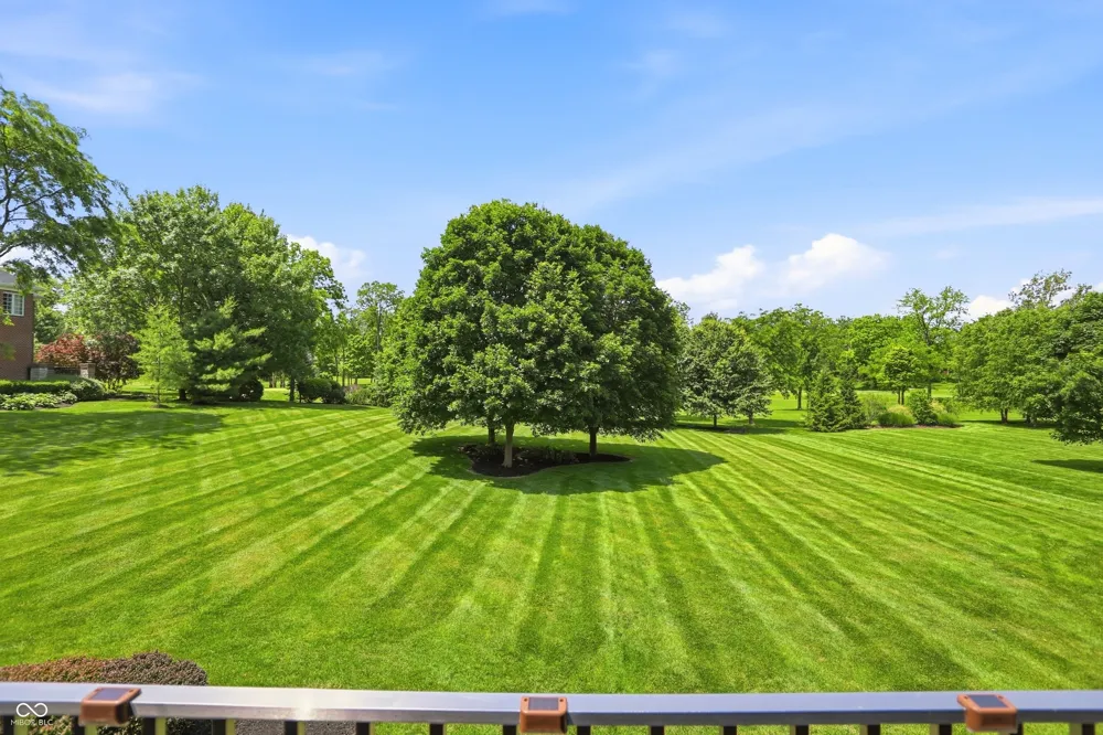 16032 Colleton Court Carmel, IN 46033