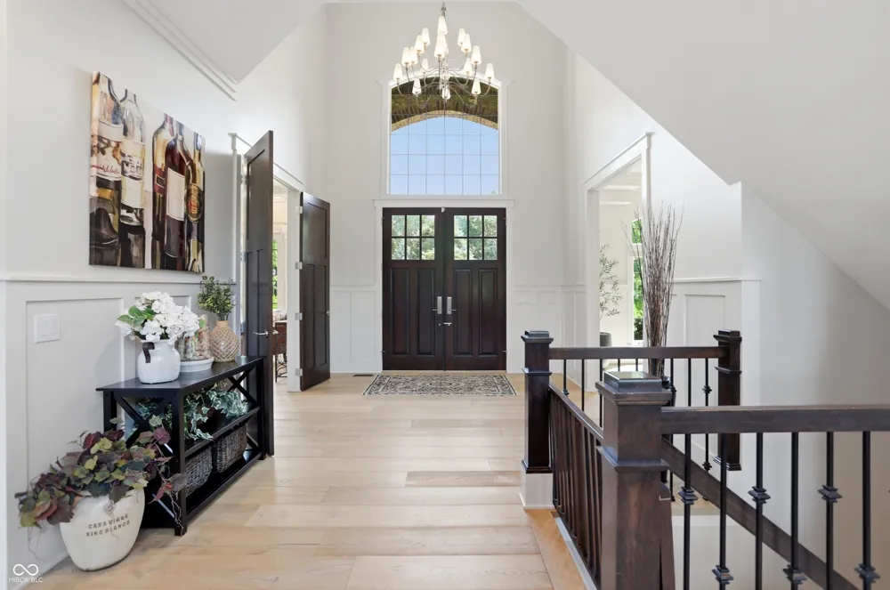 16032 Colleton Court Carmel, IN 46033