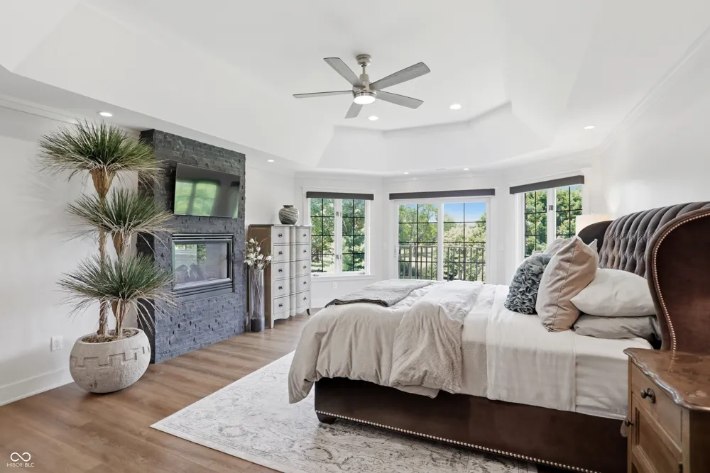 16032 Colleton Court Carmel, IN 46033