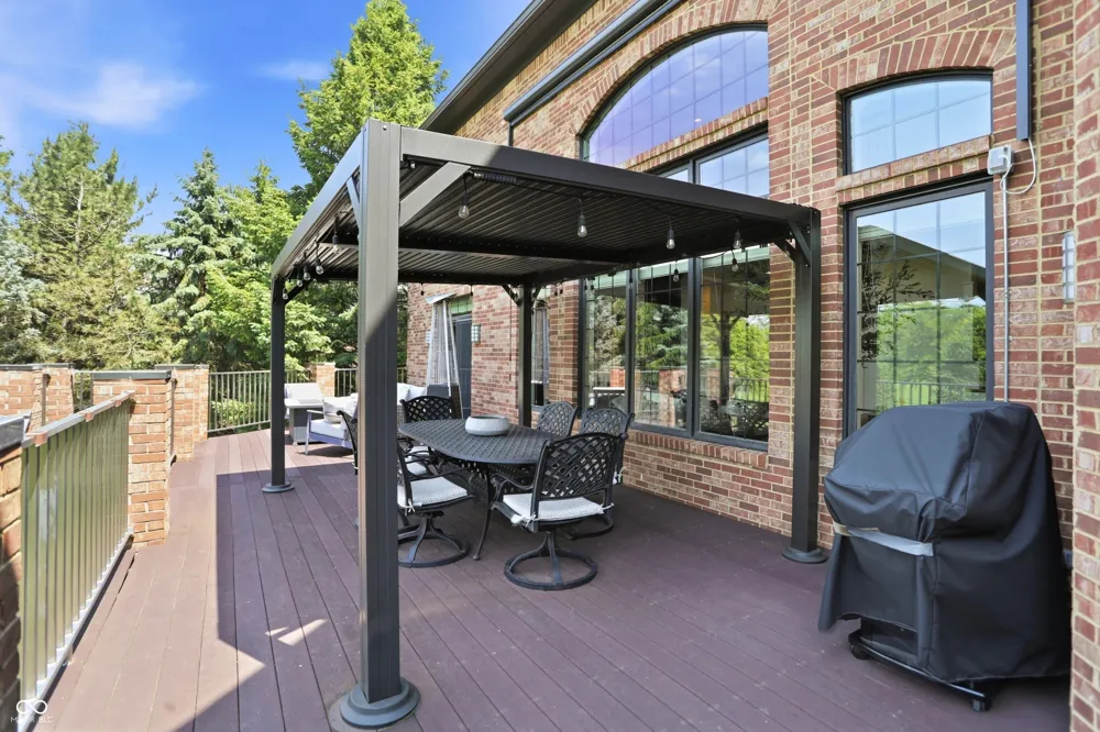 16032 Colleton Court Carmel, IN 46033