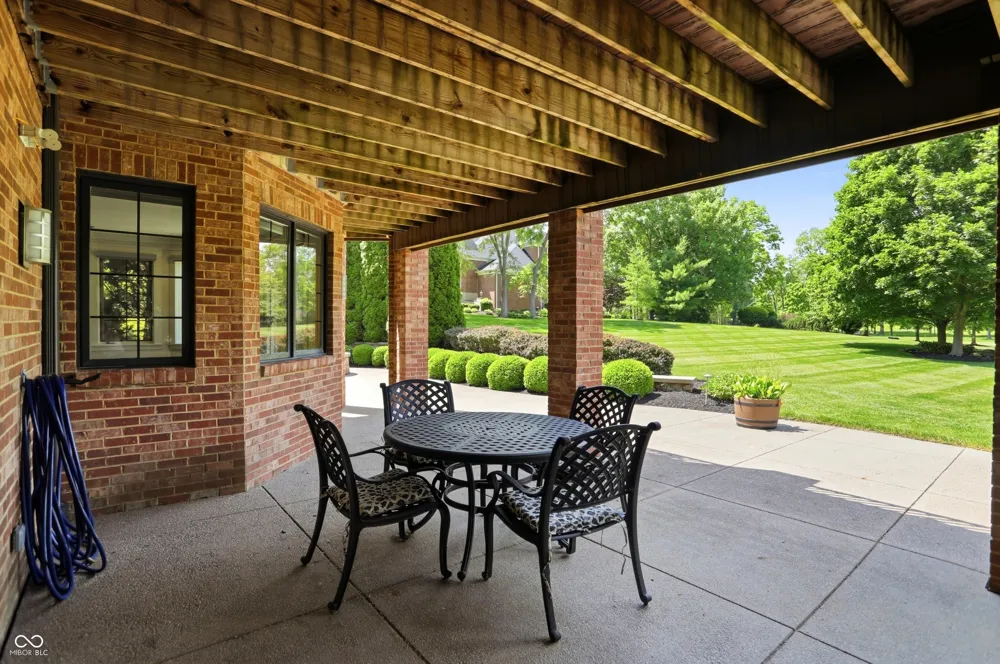 16032 Colleton Court Carmel, IN 46033