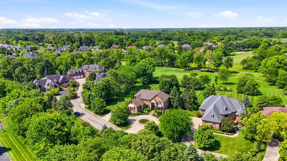 16032 Colleton Court Carmel, IN 46033