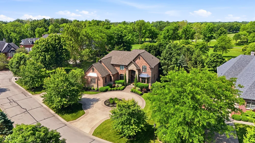 16032 Colleton Court Carmel, IN 46033