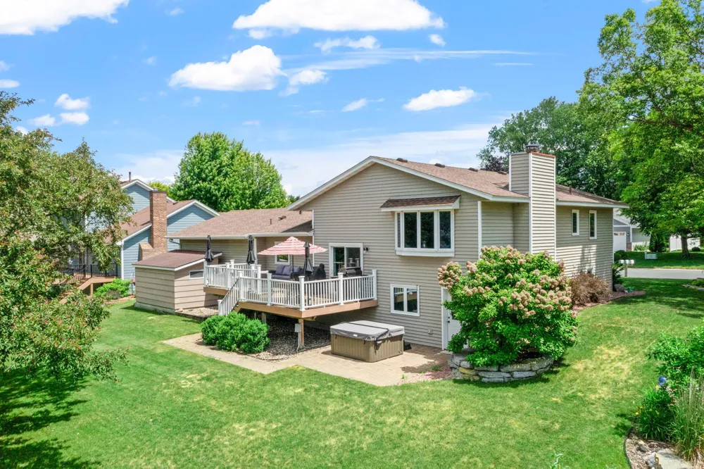 8419 Cooper Way Inver Grove Heights, MN 55076